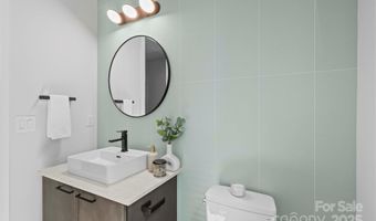 1613 Umstead St, Charlotte, NC 28205