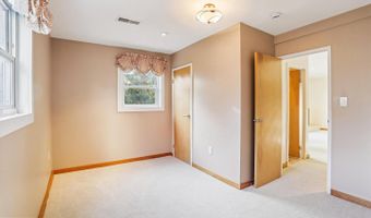 4510 GRETNA St, Bethesda, MD 20814