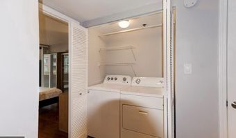 1001 N RANDOLPH St N 406, Arlington, VA 22201