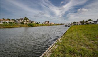 26 LA BUENA VIDA Dr, Aransas Pass, TX 78336