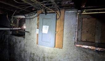 1305 N 4th Ave, Altoona, PA 16601