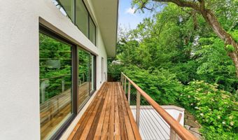 1980 Hillside Dr, Columbus, OH 43221