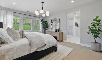 748 Edward Scholle Dr, Camarillo, CA 93010