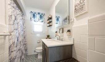 7 New Clark Rd, Cumberland, RI 02864