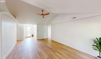 970 HASSETT St, Brookings, OR 97415