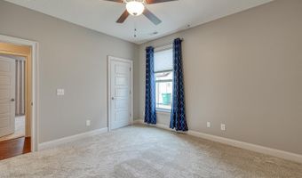 768 Sterling Dr, Boiling Springs, SC 29316