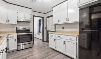 1789 HOLMAN St, Alexander City, AL 35010