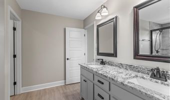 1703 VINE MAPLE, Benton, AR 72019