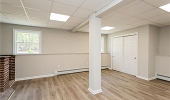 22 T Parker Rd, Foster, RI 02825