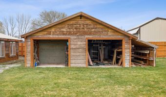 20474 N Main St, Carey, ID 83320