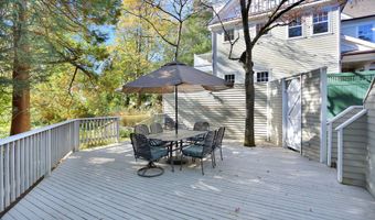 44 Hendrie Ave, Greenwich, CT 06878