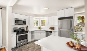 7308 W Maxwell Dr, Boise, ID 83704