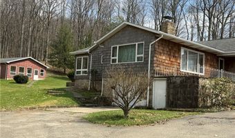 326 Keslar School Rd, Acme, PA 15610
