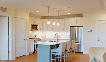 1 Longview Dr 106, Atkinson, NH 03811