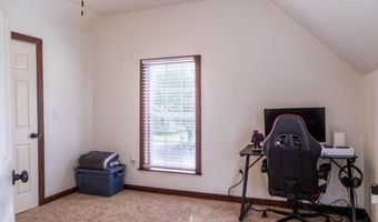 822 N C St, Arkansas City, KS 67005