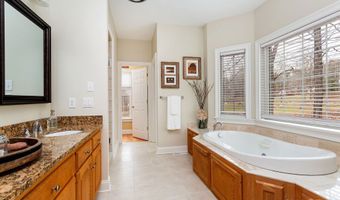 132 Codfish Hill Rd, Bethel, CT 06801