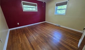 1 Hopkins Ct, Coventry, RI 02816