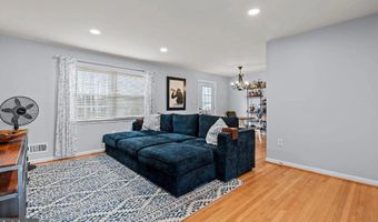 7005 STONE MILL Pl, Alexandria, VA 22306