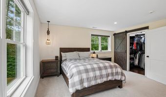 9 Victoria Rdg, Amherst, NH 03031