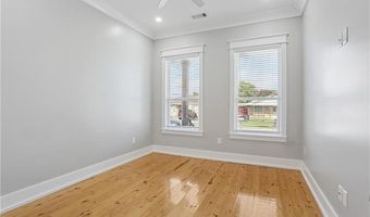 2313 AYCOCK St, Arabi, LA 70032