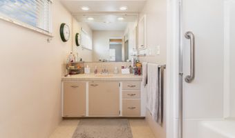 424 Fairlane Dr, Alma, MI 48801