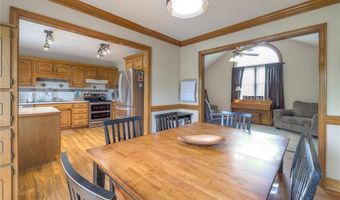 12448 NW Blackwood Dr, Adrian, MO 64720
