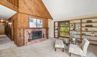 152 32nd St, Allegan, MI 49010