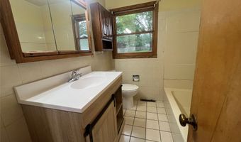 1618 Douglas Ave, Ames, IA 50010