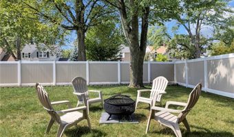 89 Olney Dr, Amherst, NY 14226