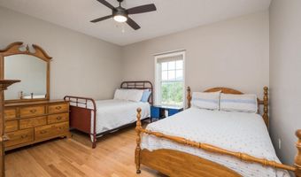 158 APPLE Ln, Afton, VA 22920