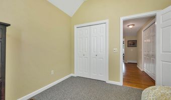 54 Liberty Ln, Barrington, NH 03825
