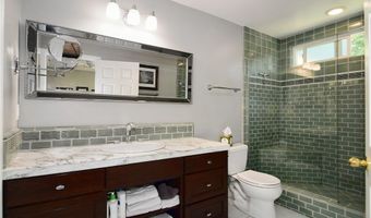 5675 Medeabrook Pl, Agoura Hills, CA 91301