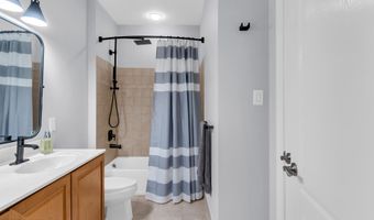 4 Ridgeview Way, Allentown, NJ 08501