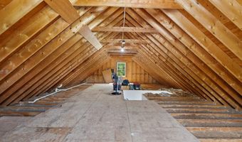 60 Lady Slipper Ln, Chester, NH 03036