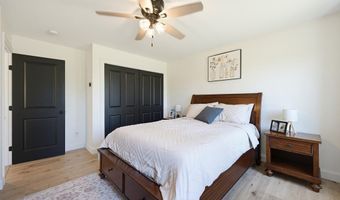 1479 Main St, Acushnet, MA 02743