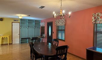 145 Robin Ln, Bainbridge, GA 39819
