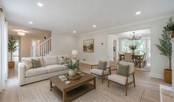 408 W Foxdale Ln, Arlington Heights, IL 60004