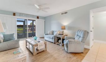 1640 Juno Trl 102A, Astor, FL 32102