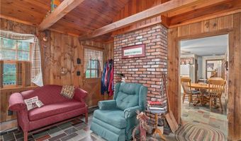 124 Benedict Rd, Burrillville, RI 02830