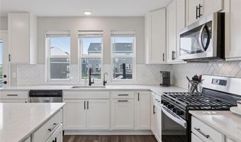 15623 Fairbrook Ct, Apple Valley, MN 55124