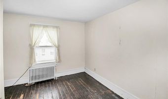 4 Atlantic St, Newport, RI 02840