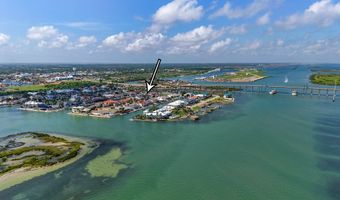 124 Sea Breeze Dr, Aransas Pass, TX 78336
