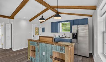 9002 Alabama St, Bay St. Louis, MS 39520