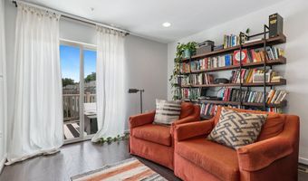 1924 CHAPMAN Ave 10, Rockville, MD 20852