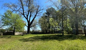 204 N 3rd St, Booneville, MS 38829