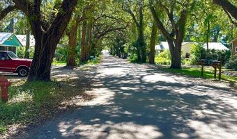 253 Hwy 98, Apalachicola, FL 32320