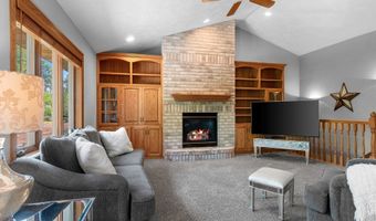 N9432 LOGAN Lane, Appleton, WI 54915