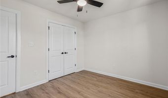 1020 Hunter Dr, Barling, AR 72923