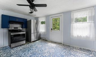 499 Augusta Rd, Belgrade, ME 04917