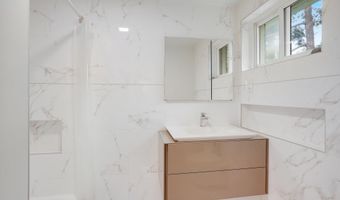 5370 POOKS HILL Rd 301-53, Bethesda, MD 20814